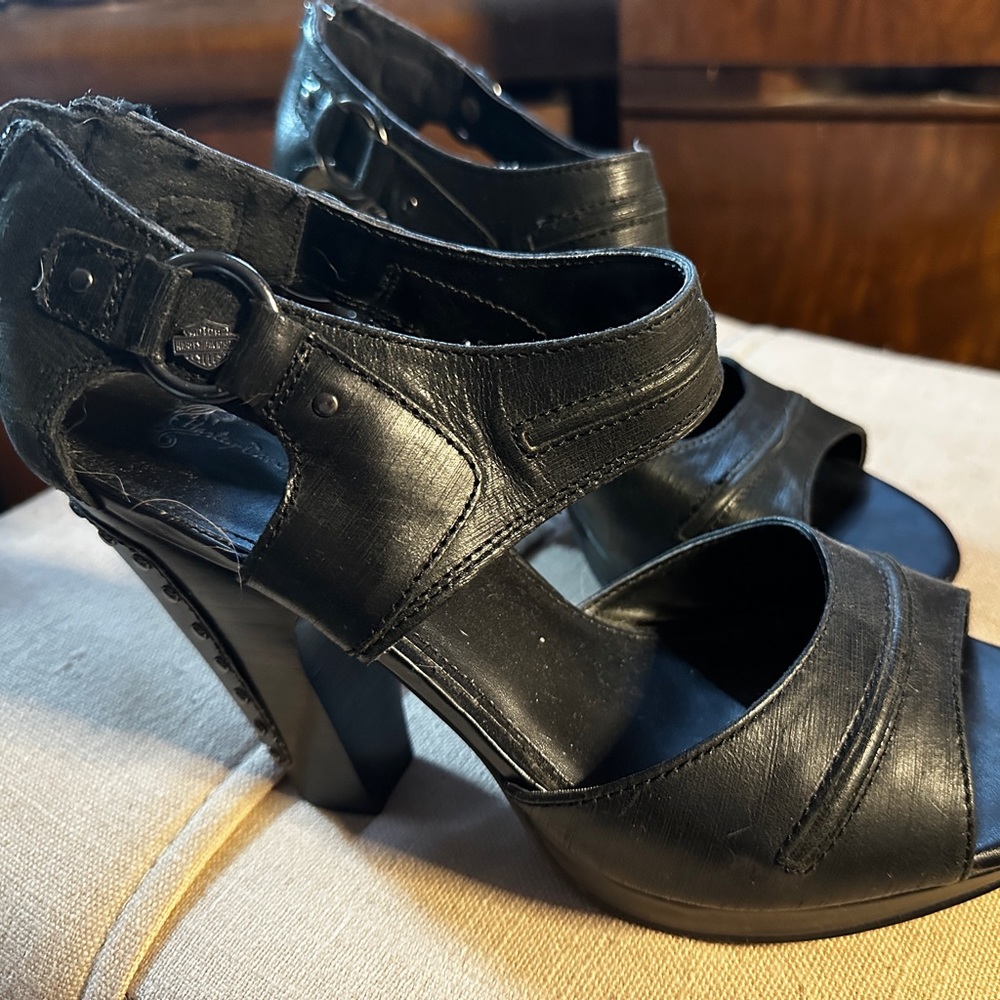 Harley Davidson size 7 sandal heels